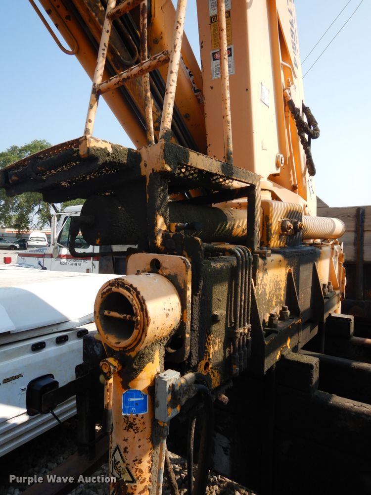 image for item GQ9756 1998 Nuova COPMAC1765/4 knuckle boom crane