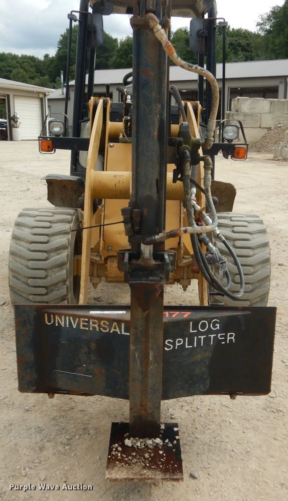 image for item GR9719 Skid steer log splitter