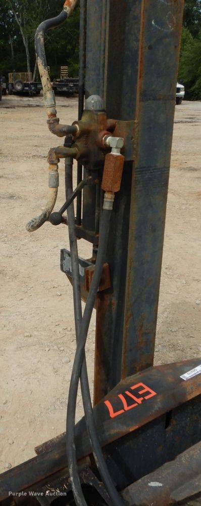 image for item GR9719 Skid steer log splitter