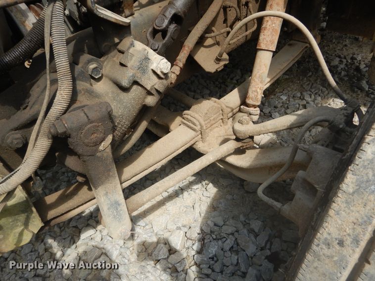 image for item GR9722 1993 International 4700  vacuum truck