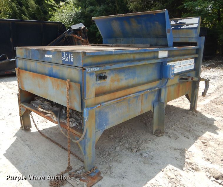 image for item GR9725 Stationary compactor