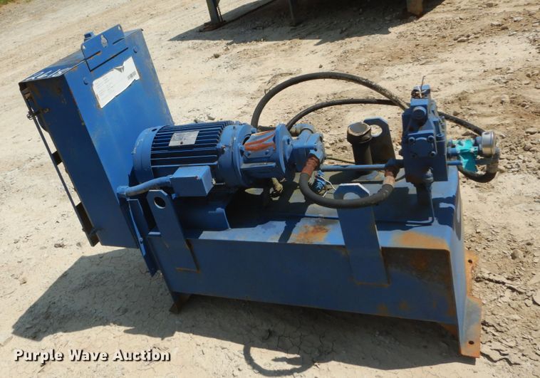 image for item GR9725 Stationary compactor