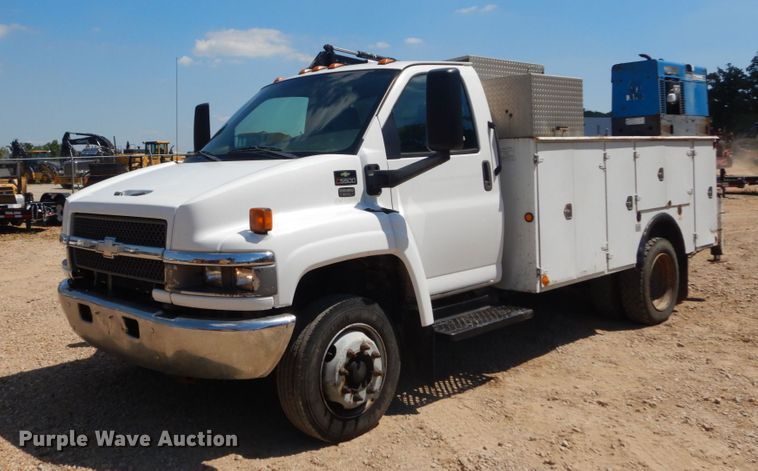 image for item GR9747 2006 Chevrolet C5500  service truck