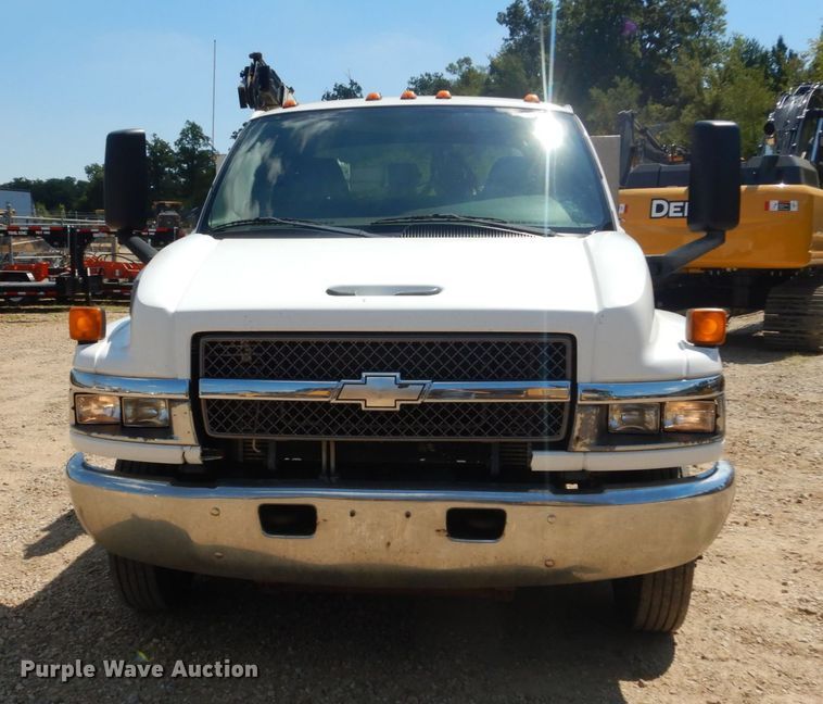 image for item GR9747 2006 Chevrolet C5500  service truck