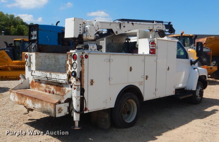 image for item GR9747 2006 Chevrolet C5500  service truck