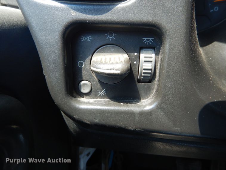 image for item GR9747 2006 Chevrolet C5500  service truck