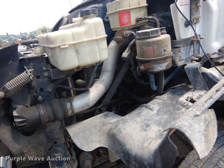 image for item GR9747 2006 Chevrolet C5500  service truck