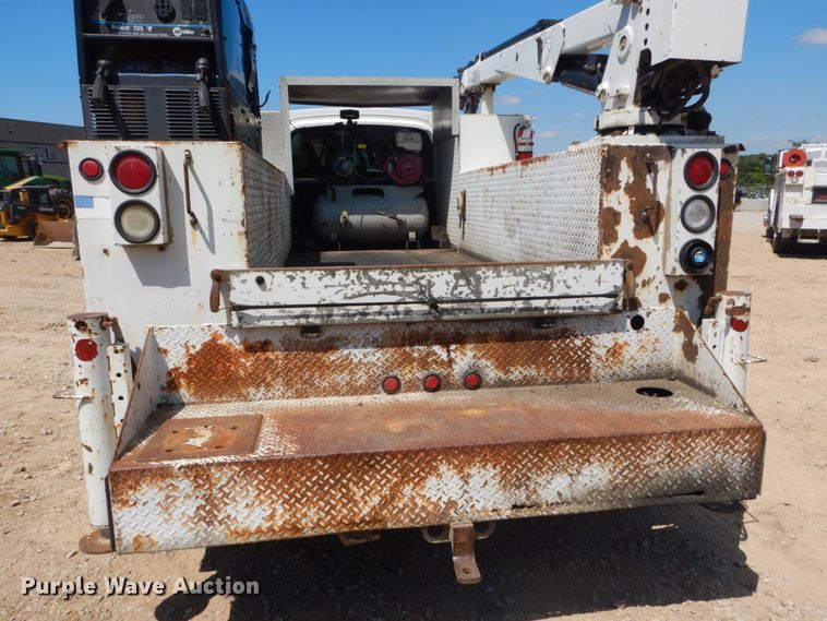 image for item GR9747 2006 Chevrolet C5500  service truck