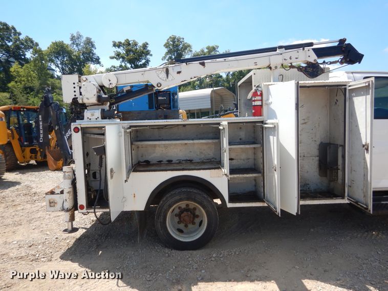 image for item GR9747 2006 Chevrolet C5500  service truck