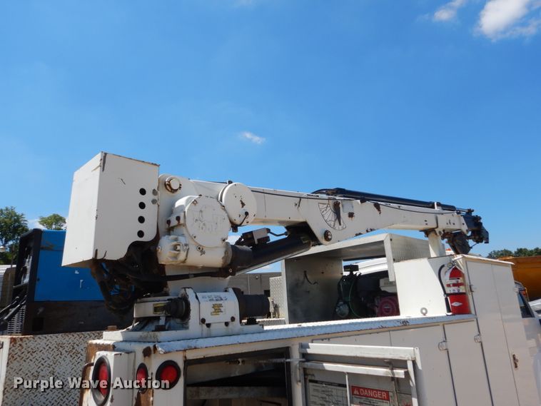 image for item GR9747 2006 Chevrolet C5500  service truck