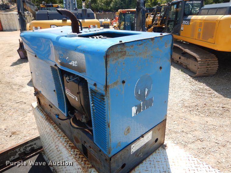 image for item GR9747 2006 Chevrolet C5500  service truck