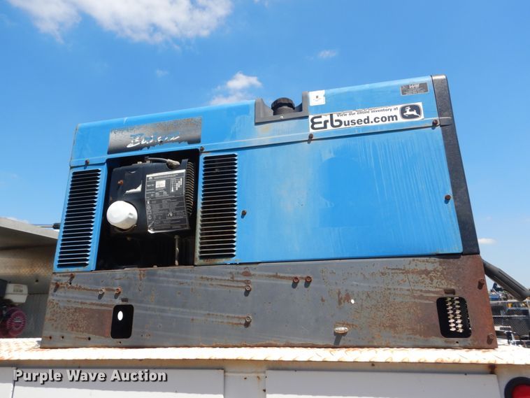 image for item GR9747 2006 Chevrolet C5500  service truck