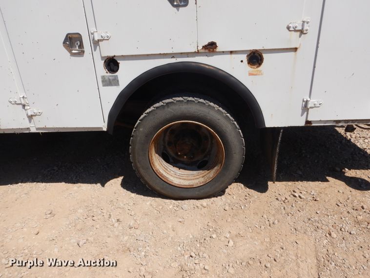 image for item GR9747 2006 Chevrolet C5500  service truck