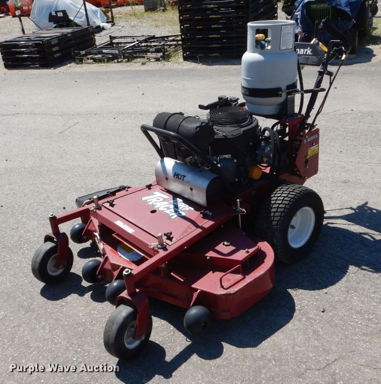 image for item GR9748 Ex Mark Turf Tracer S-Series lawn mower