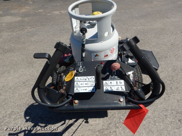 image for item GR9748 Ex Mark Turf Tracer S-Series lawn mower