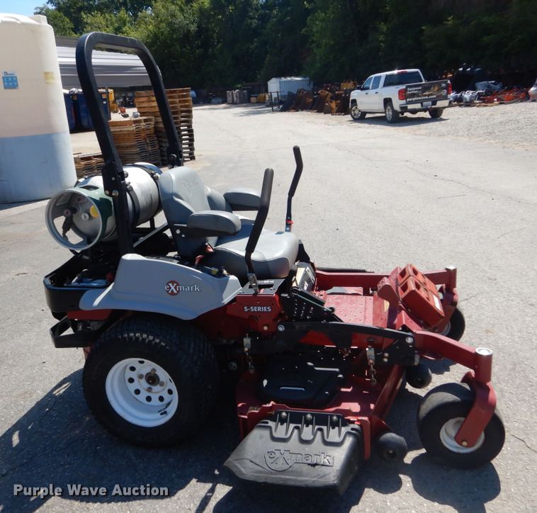 image for item GR9749 Ex Mark Lazer S-Series ZTR lawn mower