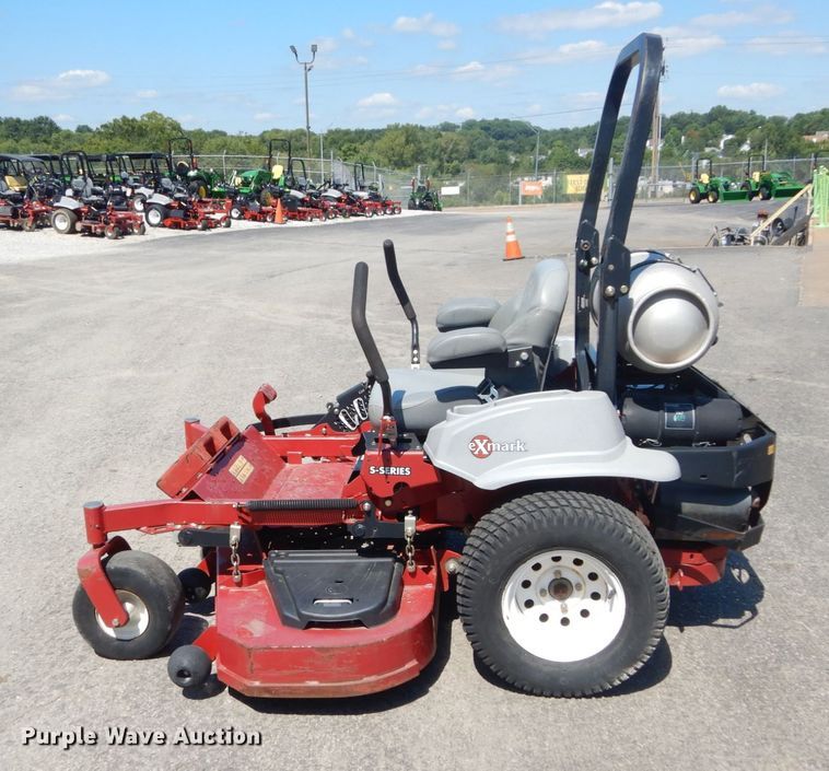 image for item GR9749 Ex Mark Lazer S-Series ZTR lawn mower