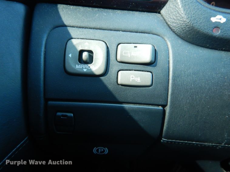 image for item GR9750 2003 Lexus LS430