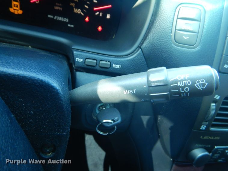 image for item GR9750 2003 Lexus LS430