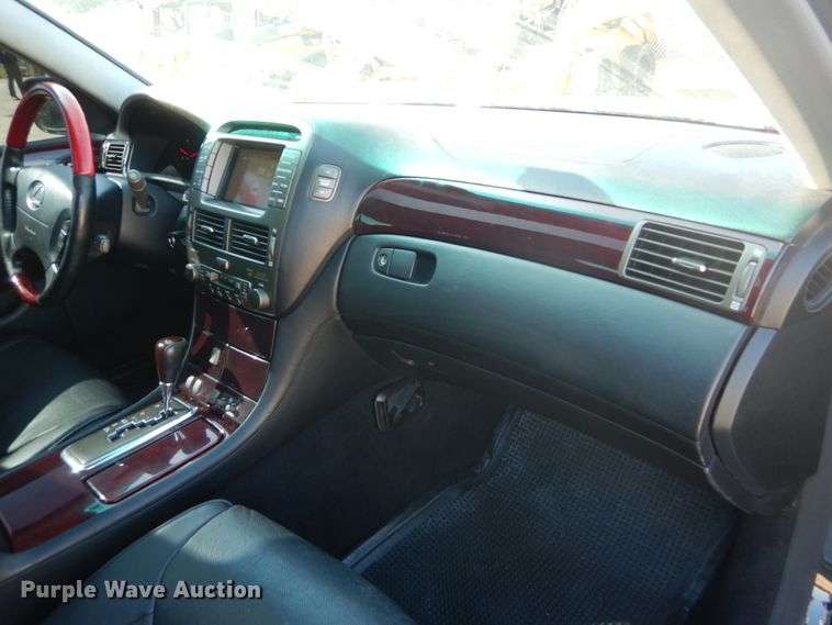 image for item GR9750 2003 Lexus LS430