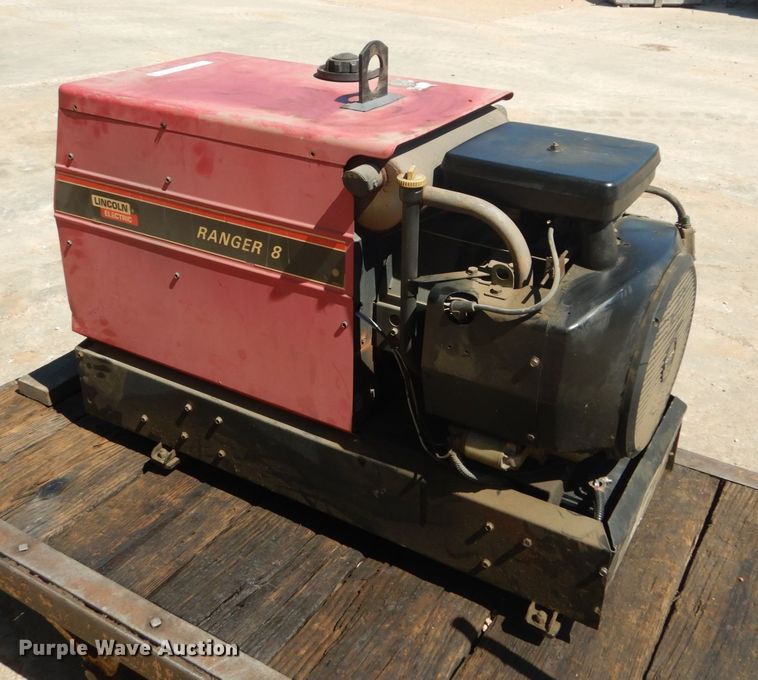 image for item GR9756 Lincoln Electric Ranger 8 welder