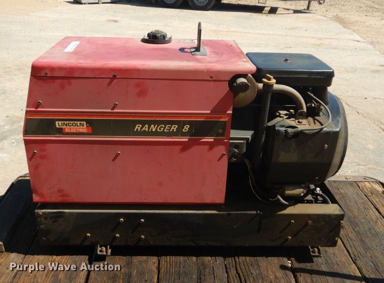 image for item GR9756 Lincoln Electric Ranger 8 welder