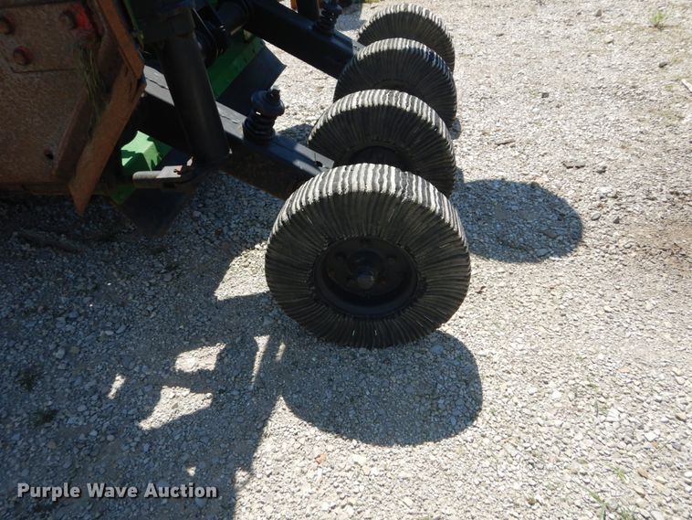 image for item GR9757 Bush Hog 2615L batwing rotary mower