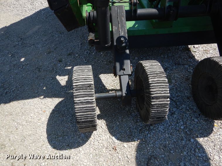 image for item GR9757 Bush Hog 2615L batwing rotary mower