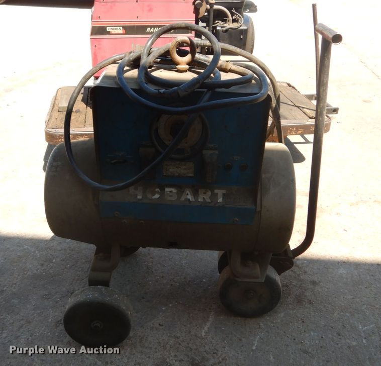 image for item GR9759 Hobart M300 AC/DC welder