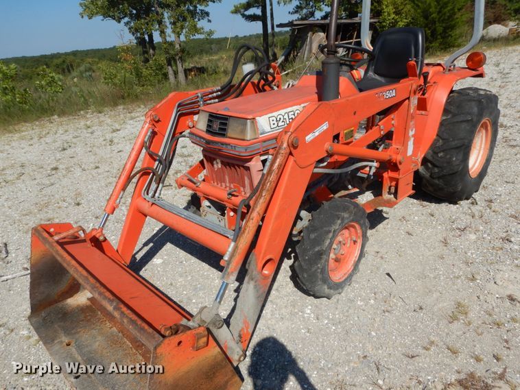 image for item GR9765 Kubota B2150  tractor