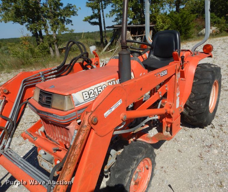 image for item GR9765 Kubota B2150  tractor