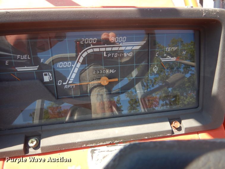 image for item GR9765 Kubota B2150  tractor