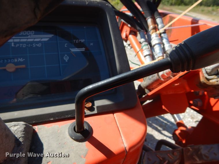 image for item GR9765 Kubota B2150  tractor