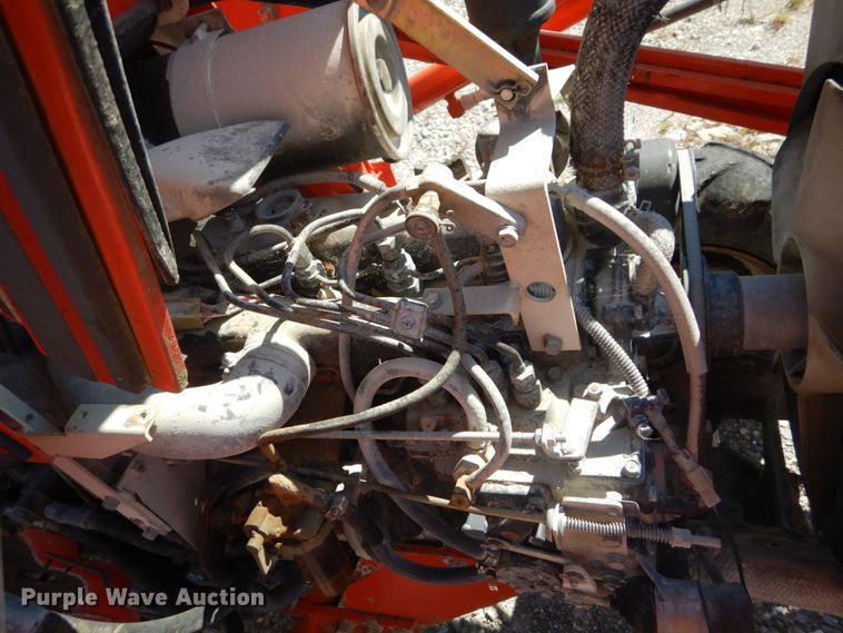 image for item GR9765 Kubota B2150  tractor