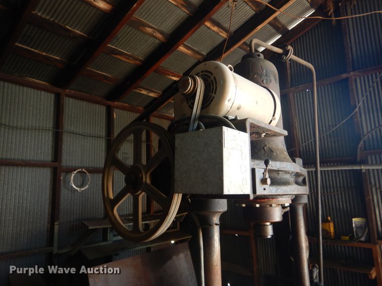 image for item GR9769 Press