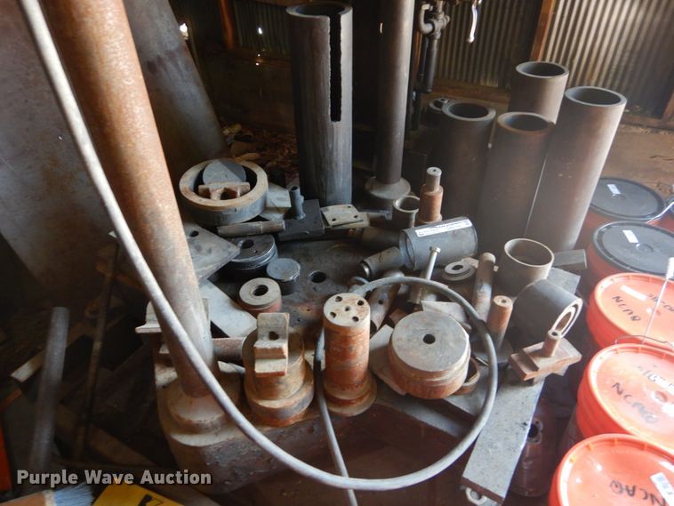 image for item GR9769 Press