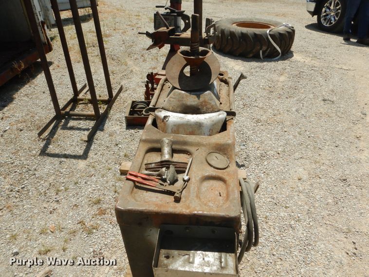 image for item GR9771 Tools