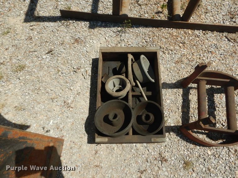 image for item GR9771 Tools