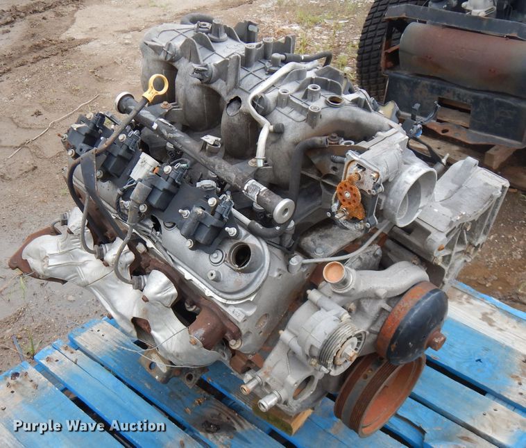 image for item GS9481 Chevrolet LS 5.3L V8 gas engine