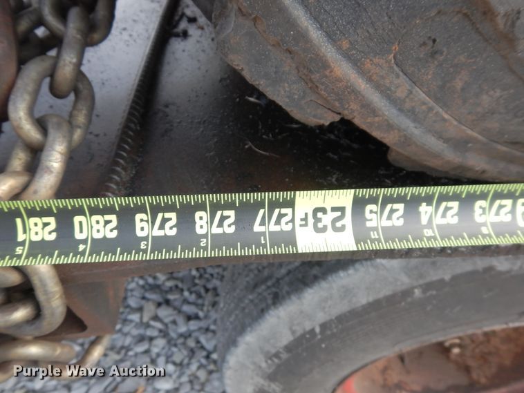 image for item GT9353 1975 Hyster drop deck equipment trailer