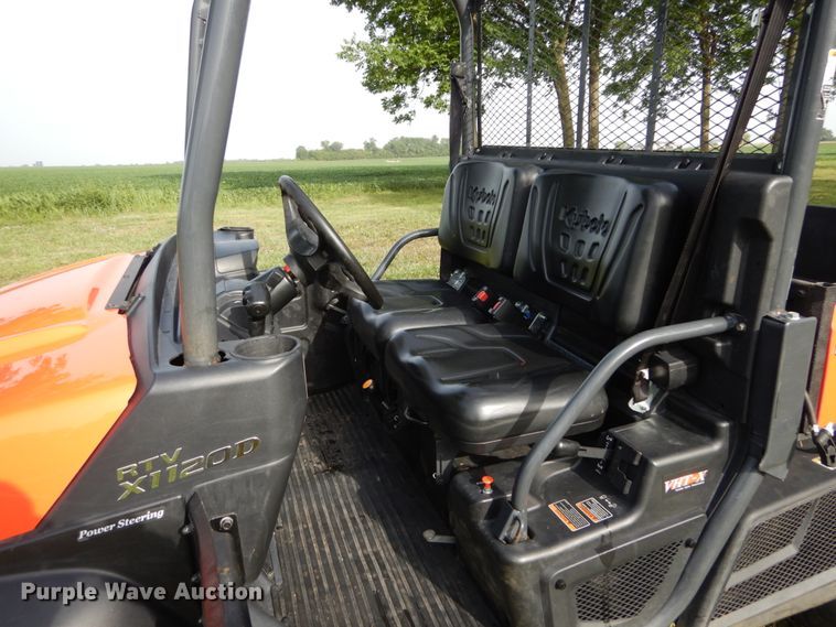 image for item GV9088 2015 Kubota X1120D  utility vehicle