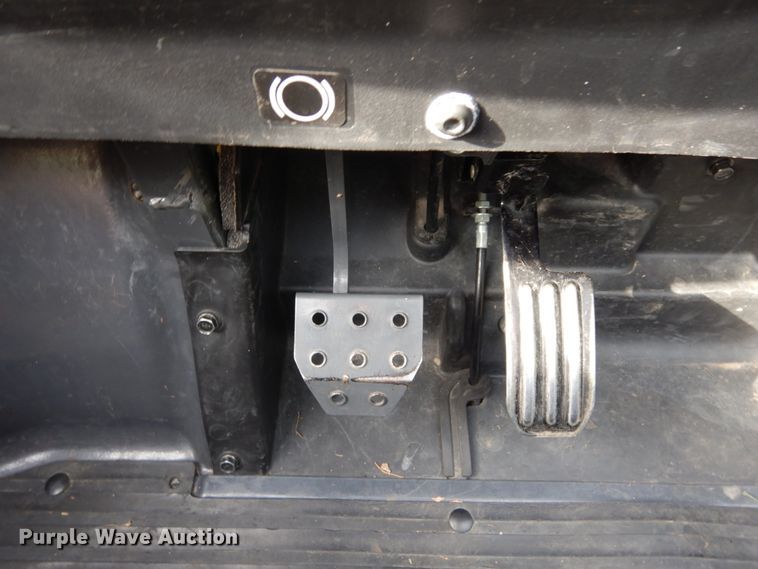 image for item GV9088 2015 Kubota X1120D  utility vehicle