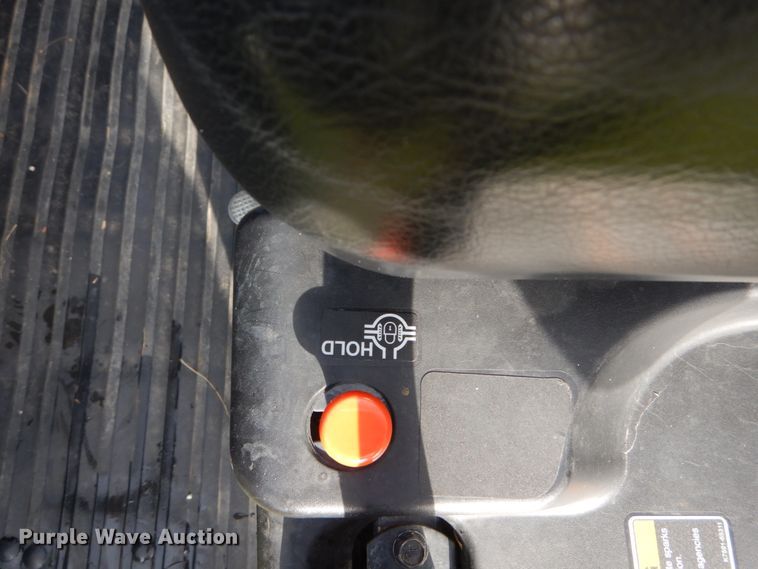 image for item GV9088 2015 Kubota X1120D  utility vehicle