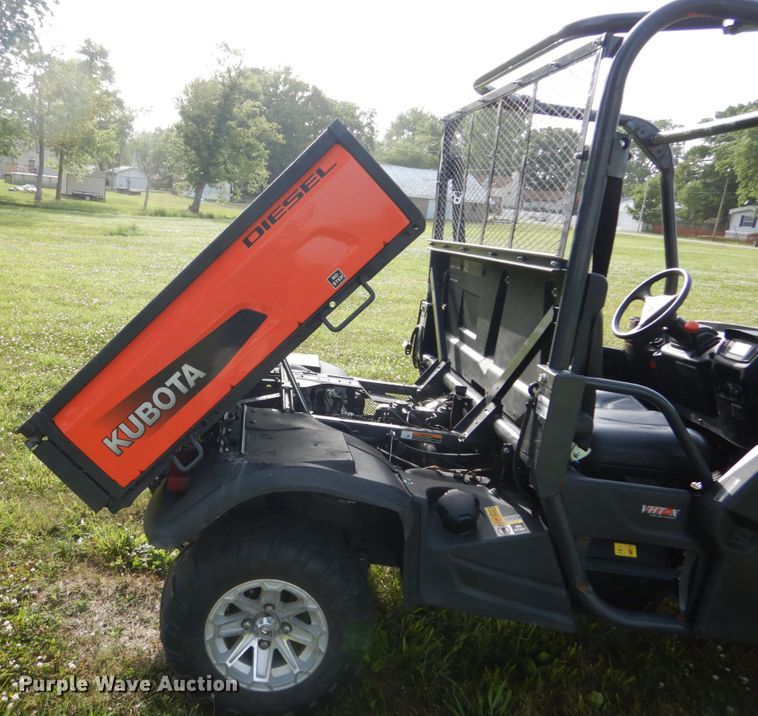 image for item GV9088 2015 Kubota X1120D  utility vehicle
