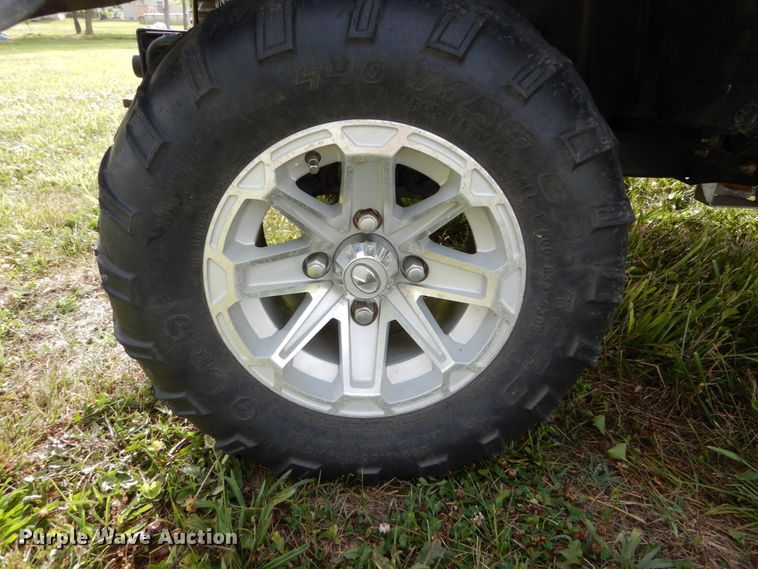 image for item GV9088 2015 Kubota X1120D  utility vehicle