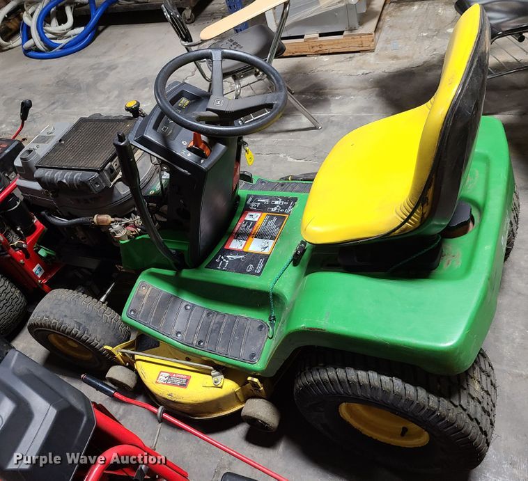 image for item GY9491 John Deere LX178 lawn mower
