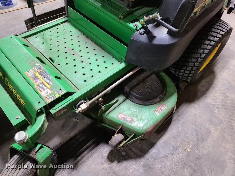 image for item GY9496 John Deere 997 ZTR lawn mower