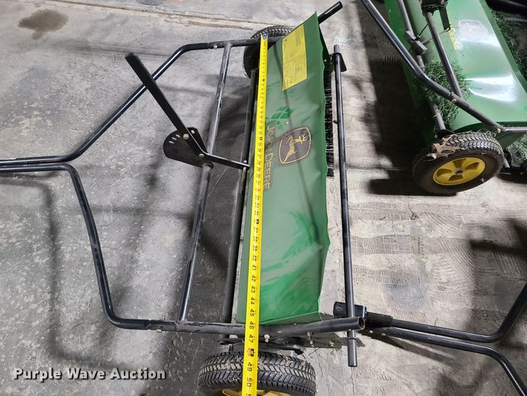 image for item GY9497 (3) John Deere leaf baggers