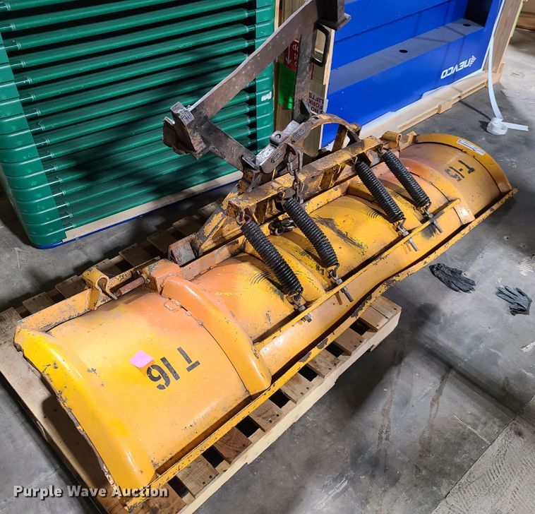 image for item GY9502 8'W snow plow