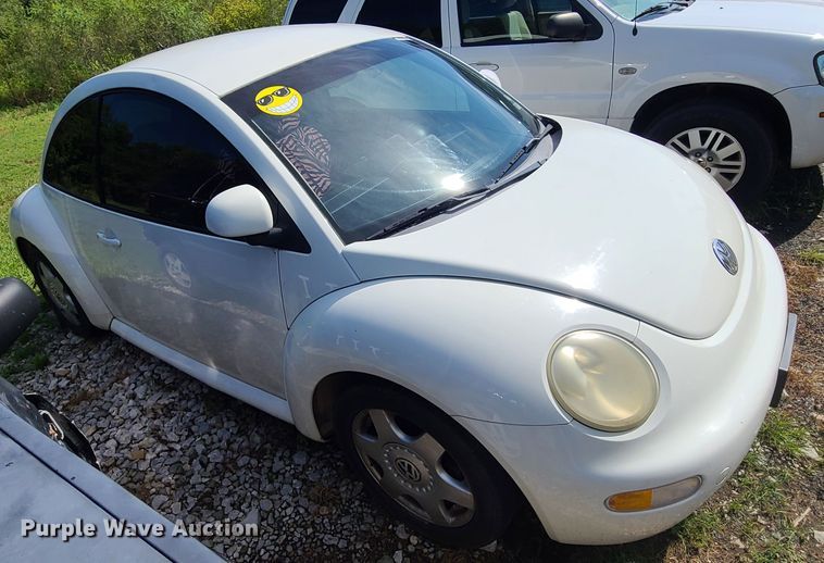 image for item GY9553 1998 Volkswagen New Bettle